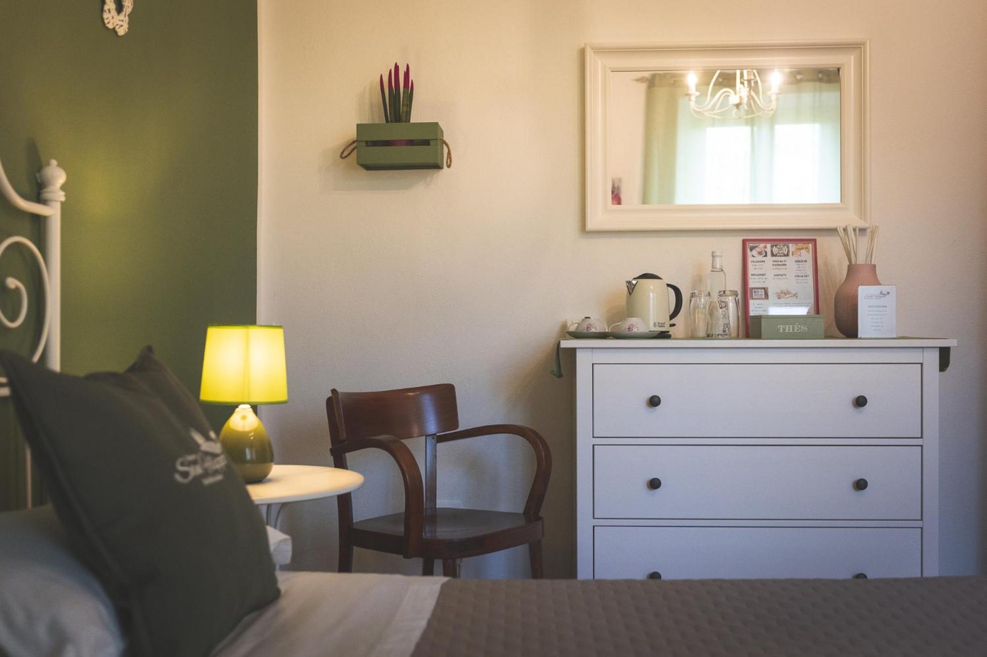 Podere San Filippo B&B-Apartment-Pet Friendly-Rent Bike And Bike Friendly Bibbona Kamer foto